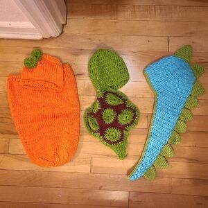 Crochet Newborn Photography Costumes Props Lot of 3 Pumpkin Turtle Dino